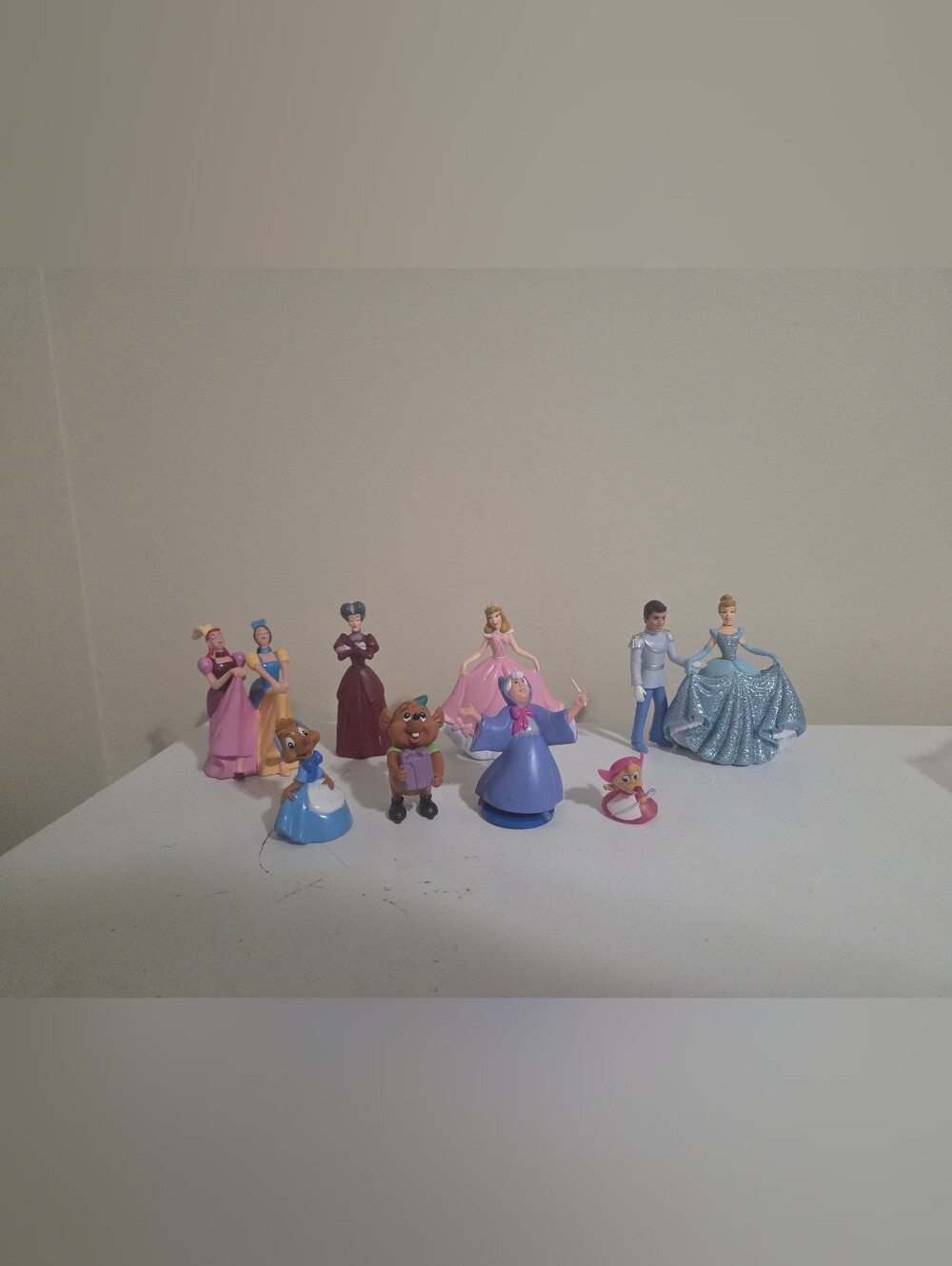 Disney Cinderella Set Of 9